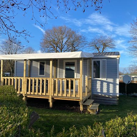 Camping Les Falaises De Toussaint Ngoại thất bức ảnh