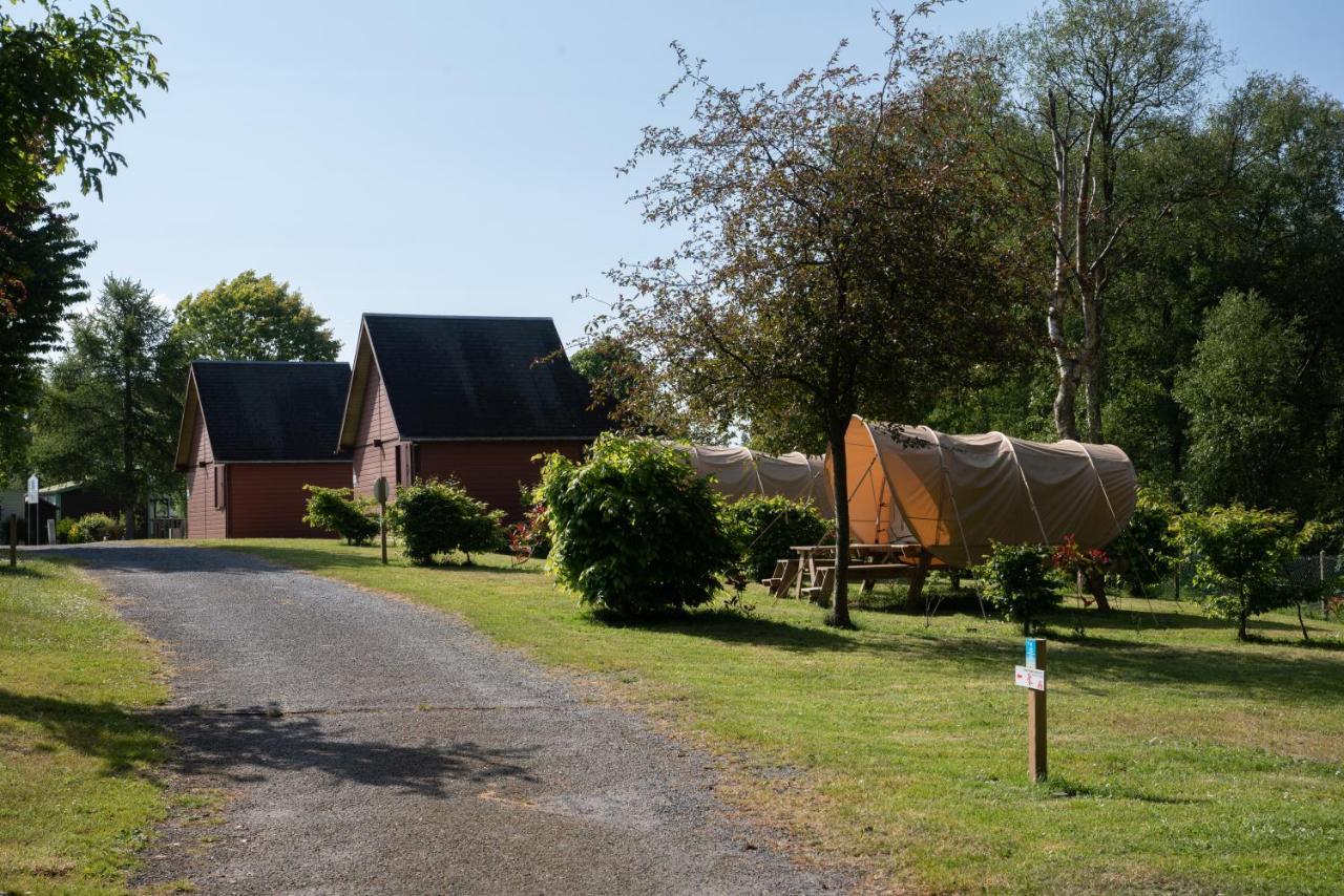 Camping Les Falaises De Toussaint Ngoại thất bức ảnh